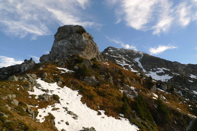 le Rocher Motin et le haut de la crête NW du Grand colon le Rocher Motin et le haut de la crête NW du Grand colon