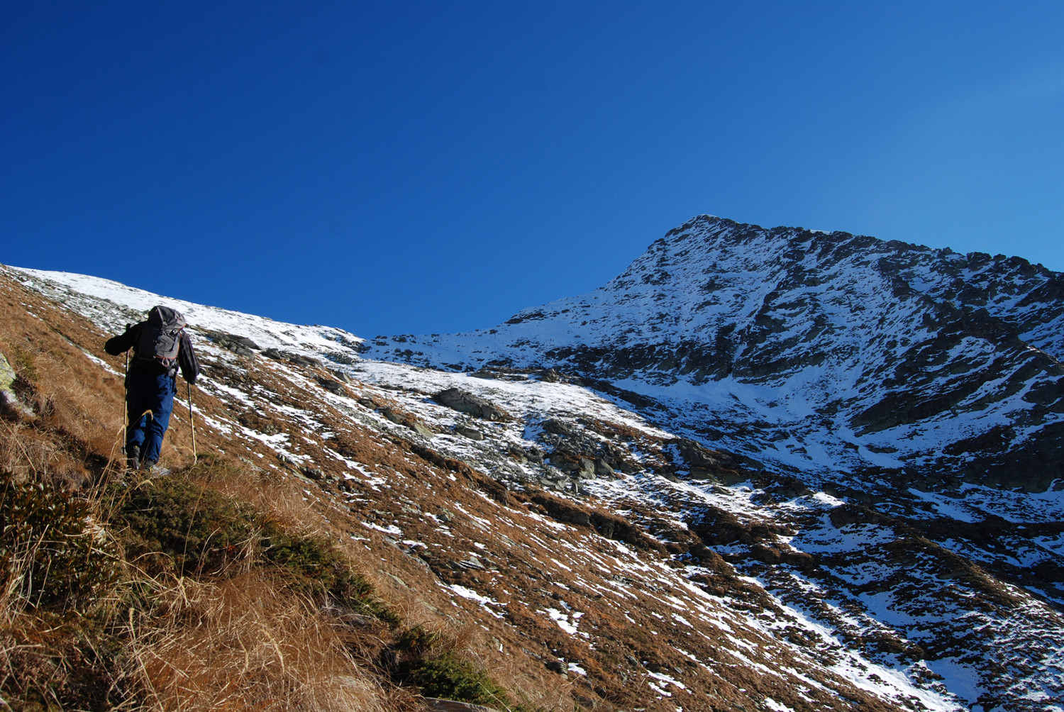 Durante la salita al Pizzo di Vogorno, oltre l'alpe Bordugnè.