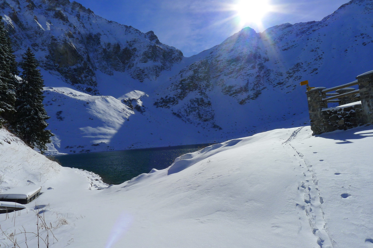 Le lac Lioson pas encore gelé