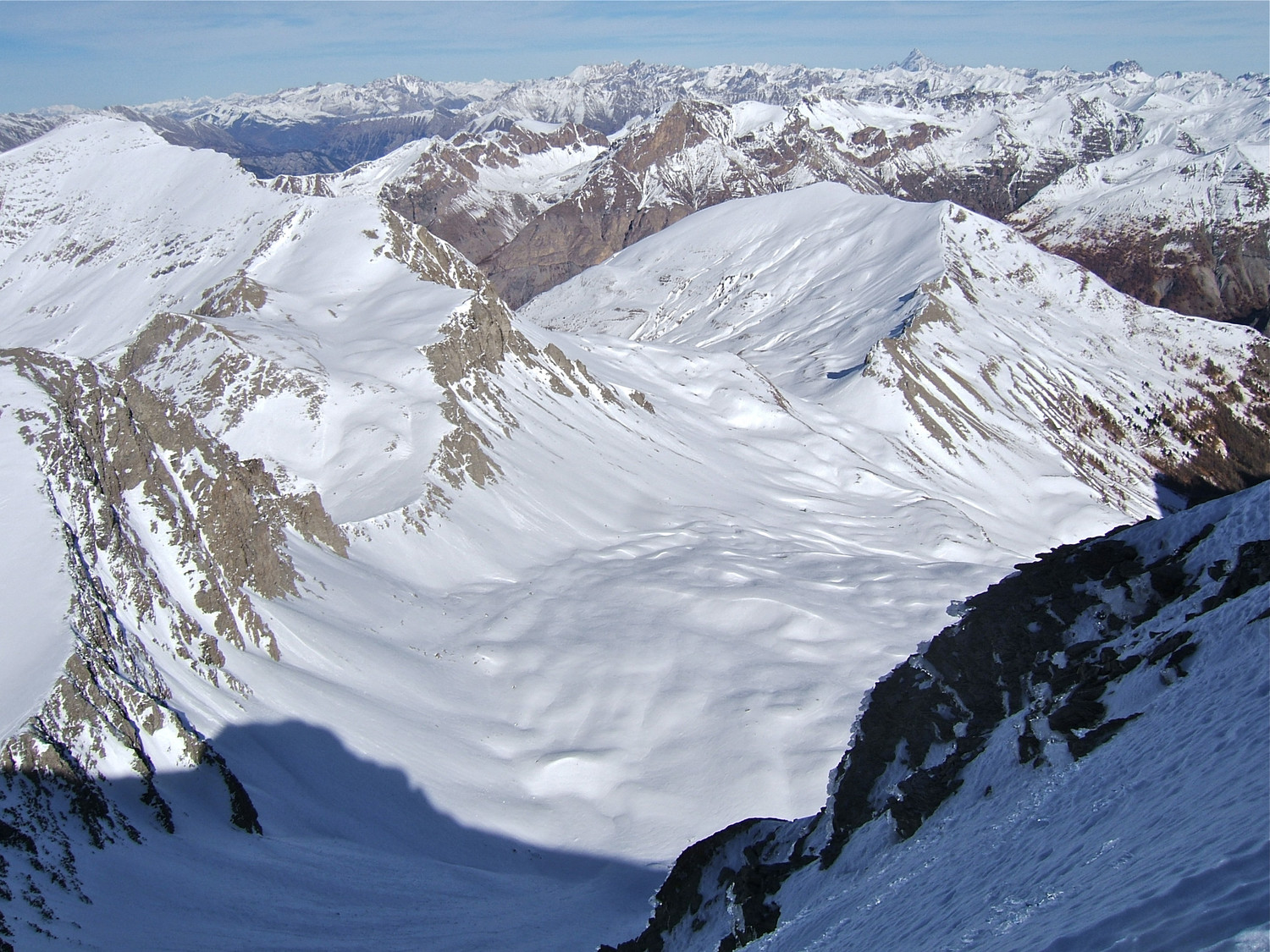 Cimet et Crête de la Pierre Eclatée