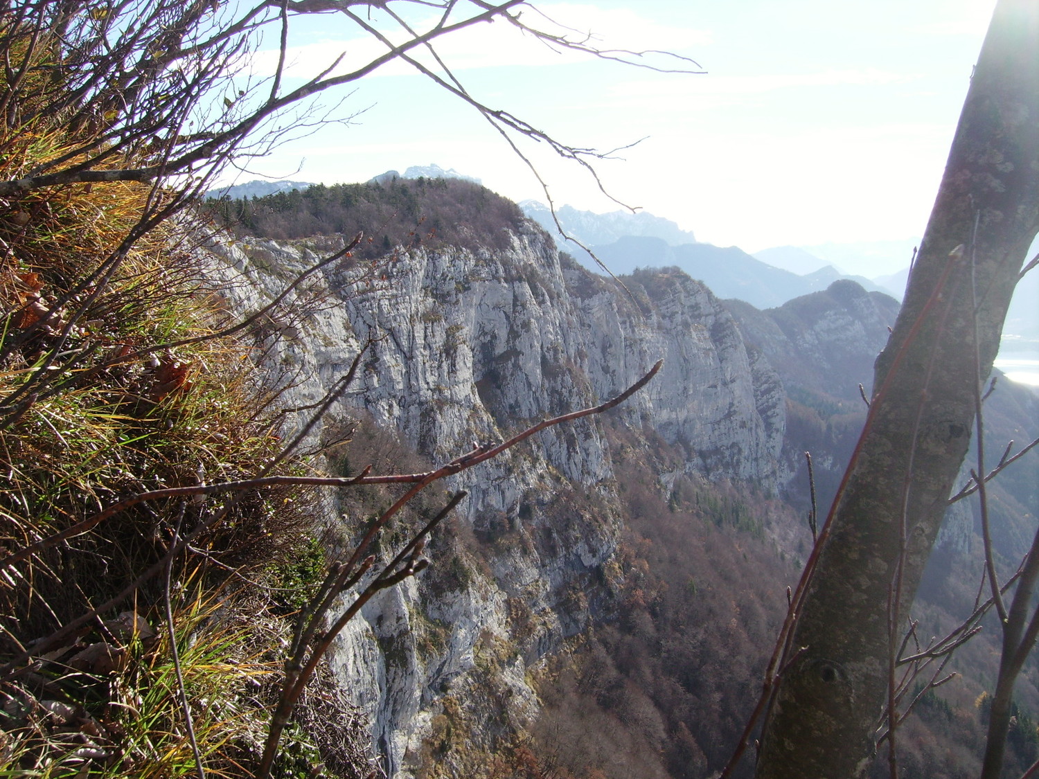 Les falises du Baron, depuis le Veyrier
