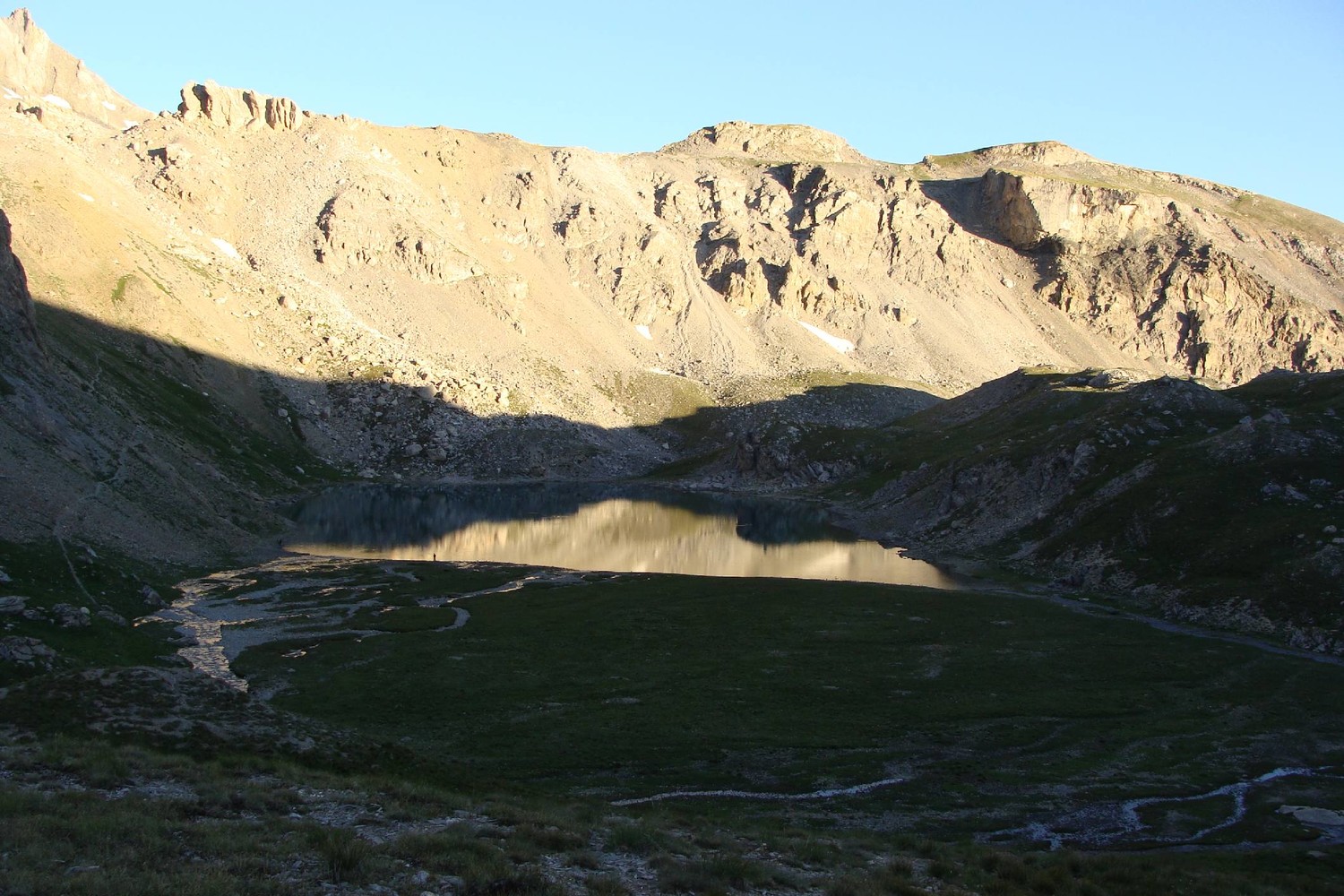 Lac Premier et pêcheurs