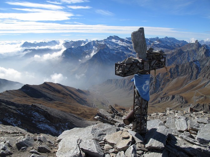 Brumes sur le Piemont italien