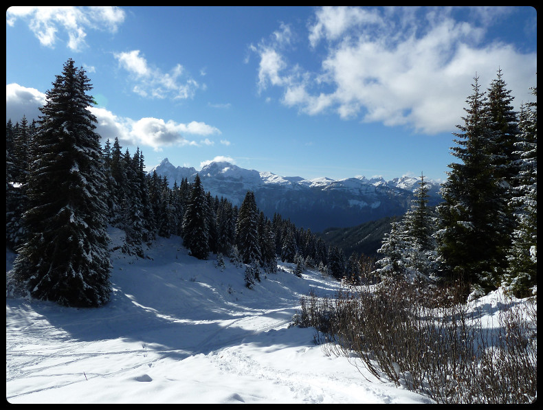 La piste au-dessus des Molliets