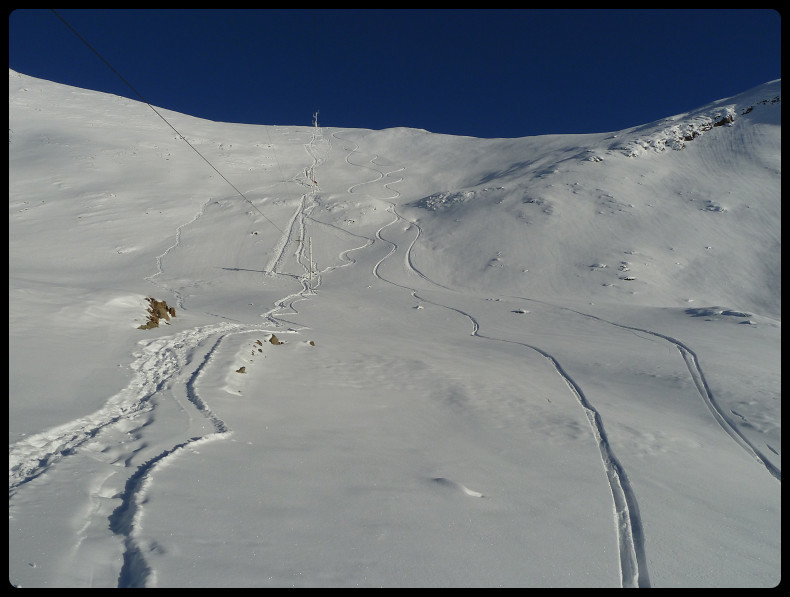 Partie sup. de la combe de Vernant: du bon ski (le bas c'est pas la même)