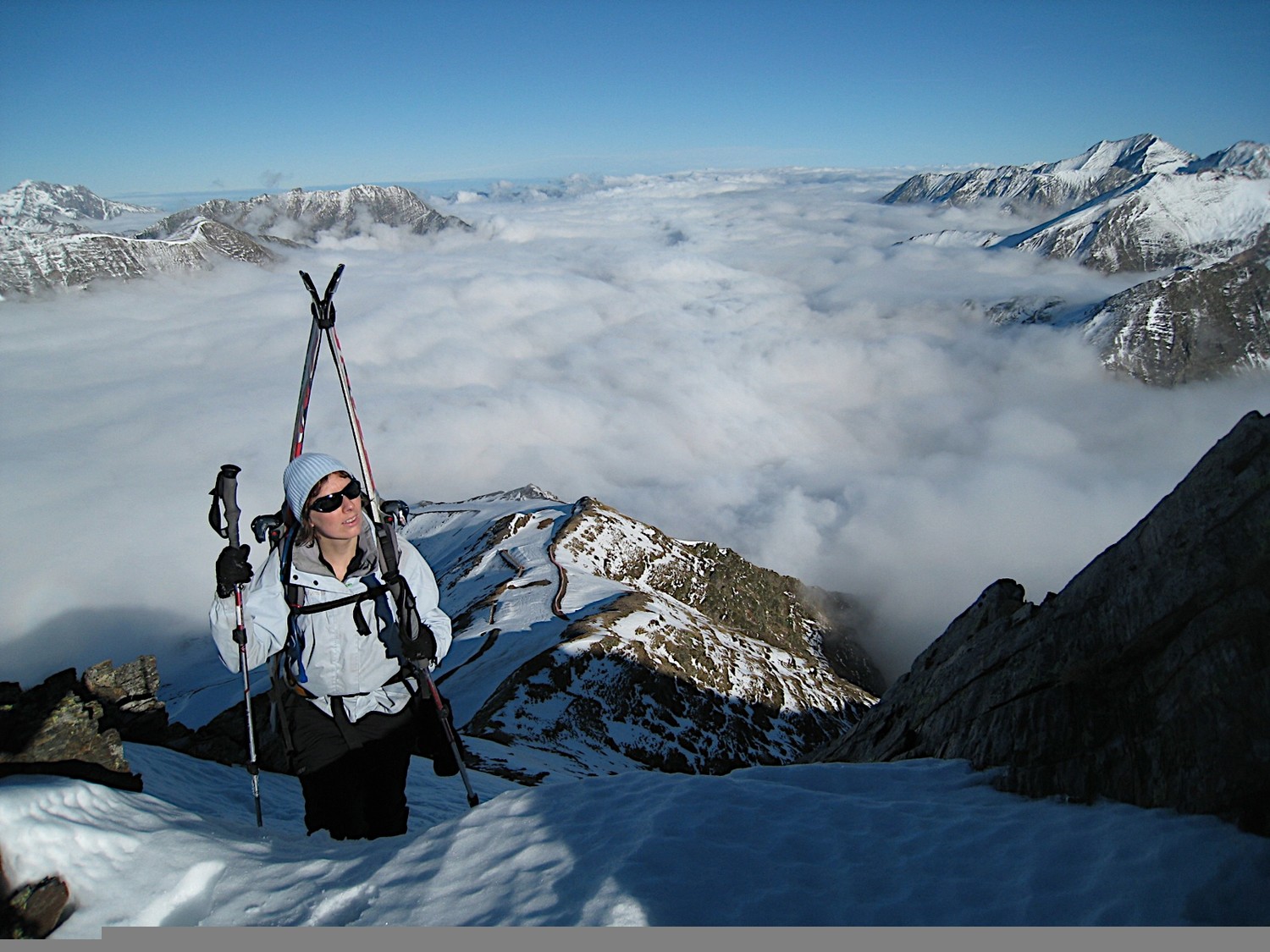 Arrivée sur la crête sommitale
