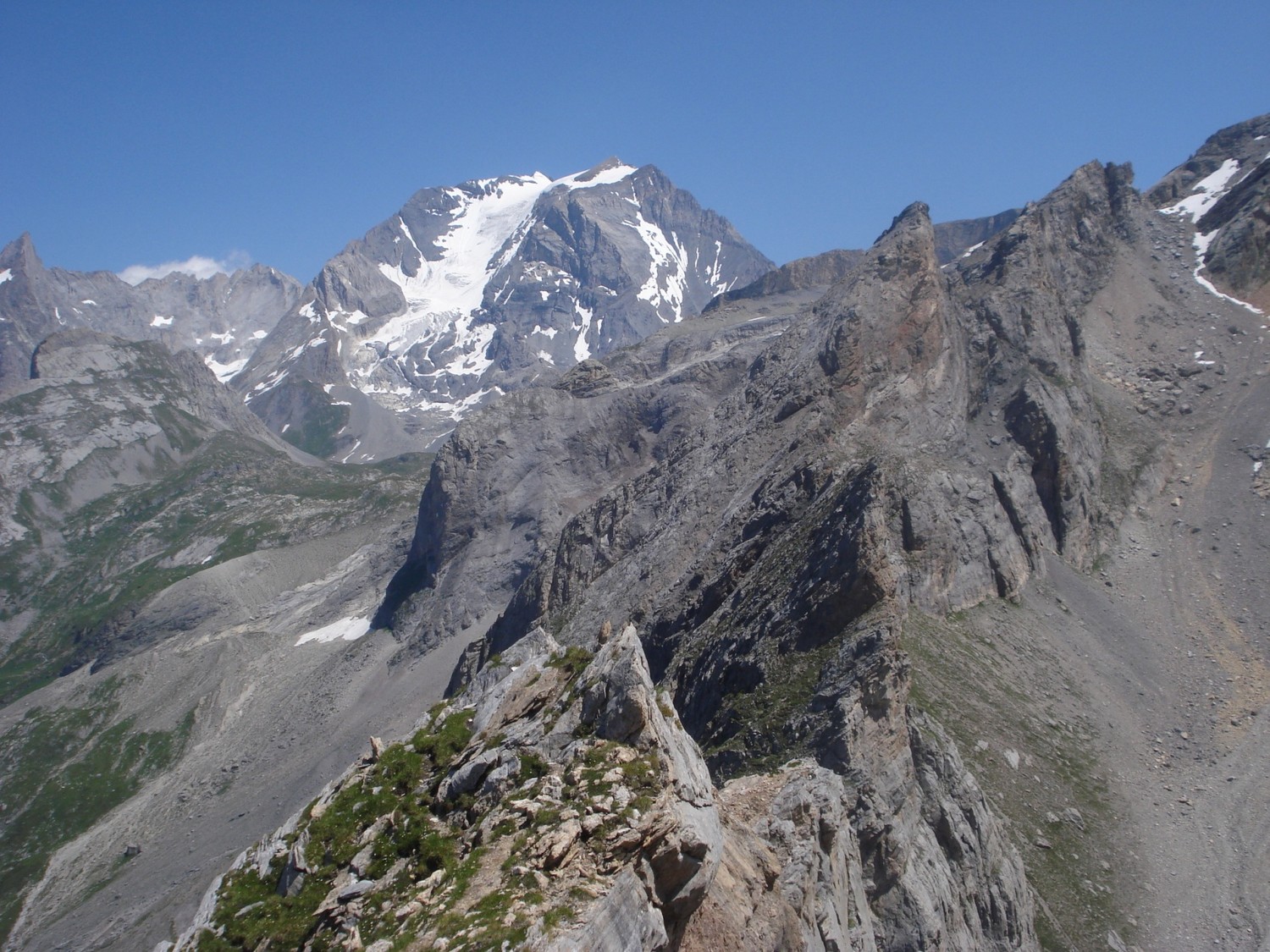 Depuis l'Arête NE du Grand Marchet, sa majesté la Grand Casse