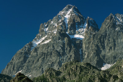 Monte Viso, N, par omα