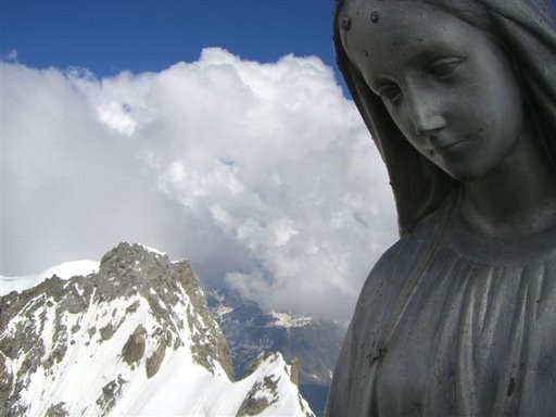 La vierge de la Dent du Géant (2009)