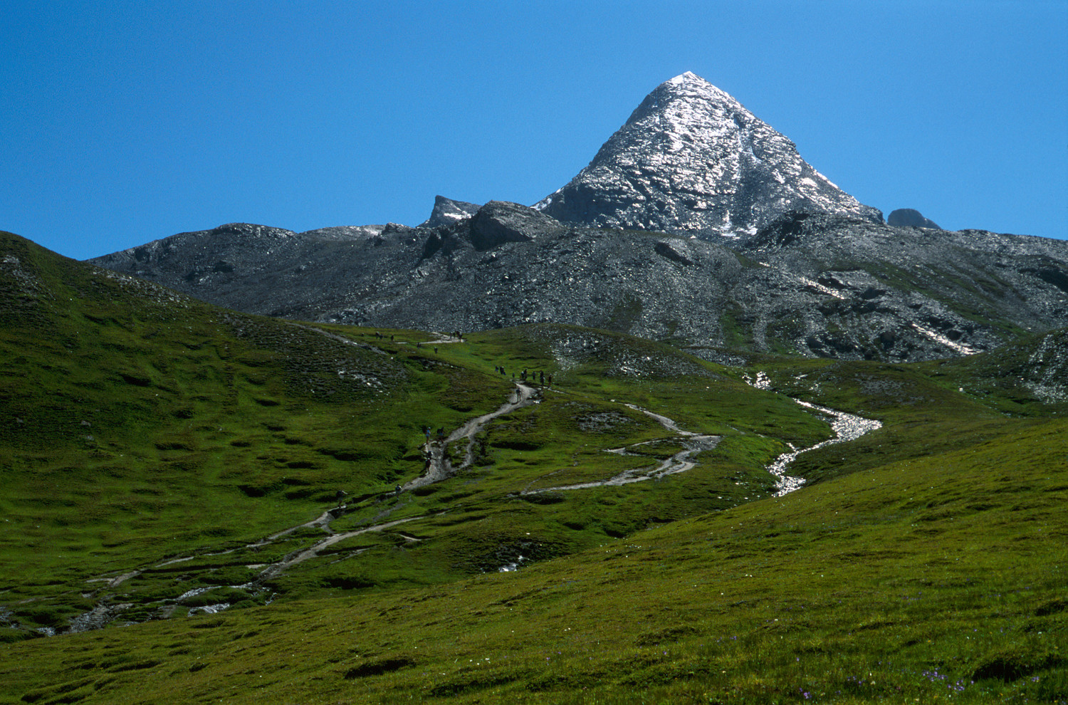 montée au Col Vieux