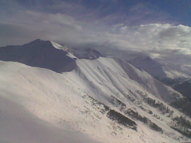 Du Sommet, vue sur le Mont Rogneux et le M. Brûlé