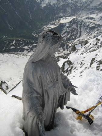 Coup de foudre pour la Vierge du Dolent