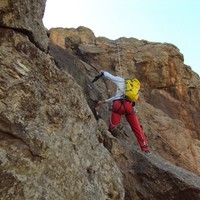 Marco equipando