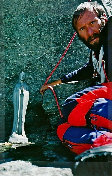 Vierge du Combin de Valsorey, 4184 m, sous le sommet, sur l'arête du Meitin, en 1985.