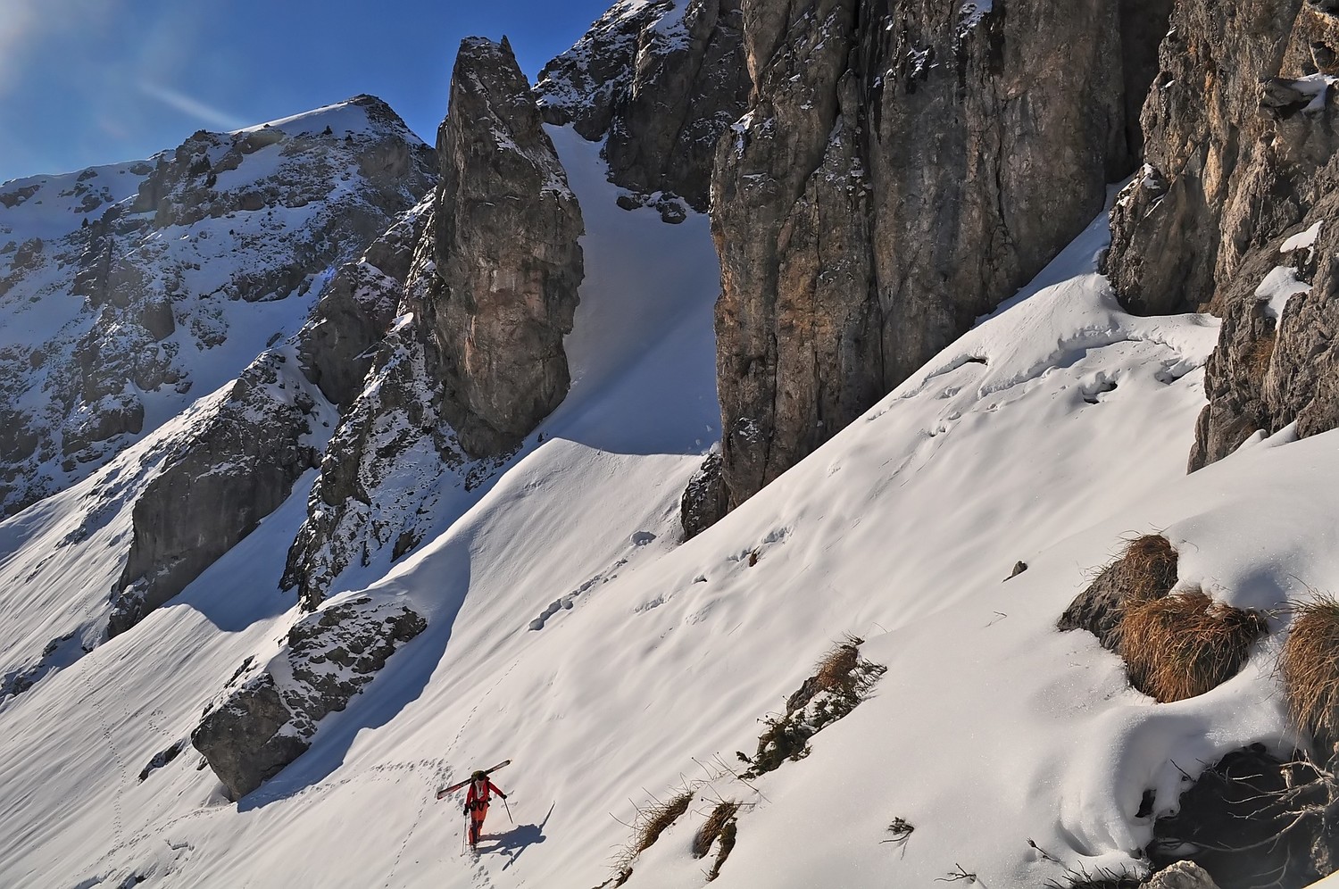 Traversée pour atteindre le sommet N par la face E