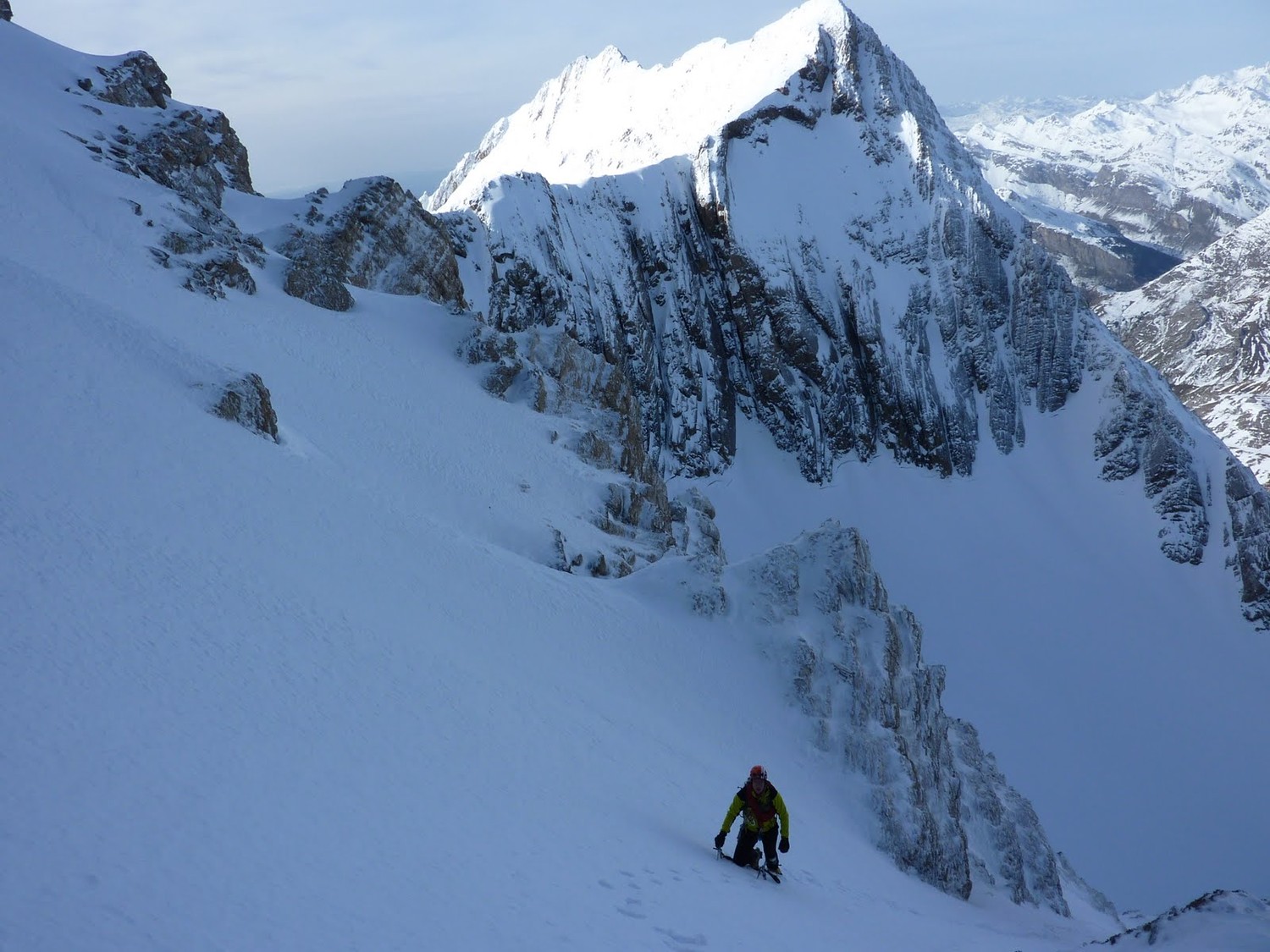 dans le couloir (vers le haut)