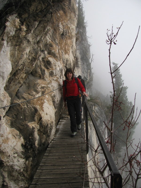 Sandrine sur la paserelle