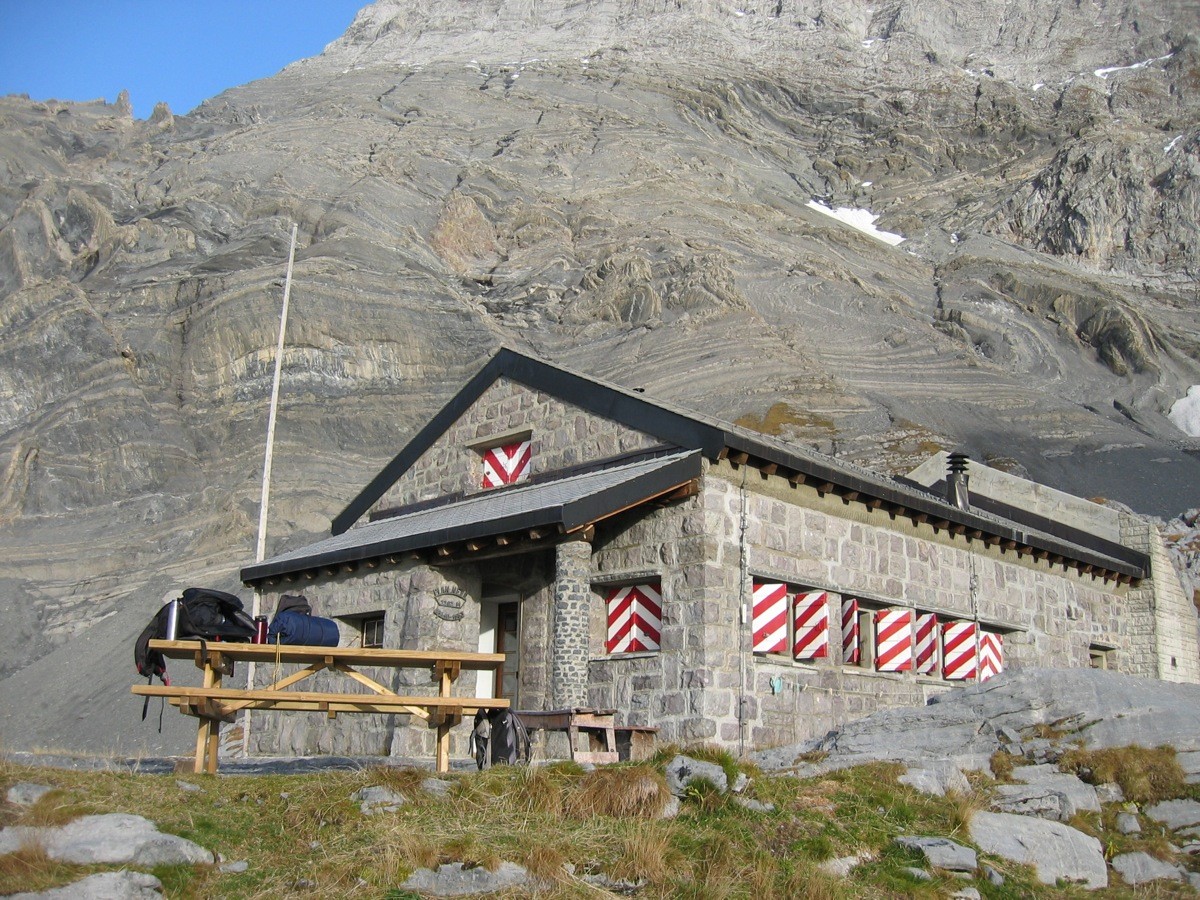 Cabane de Plan Névé