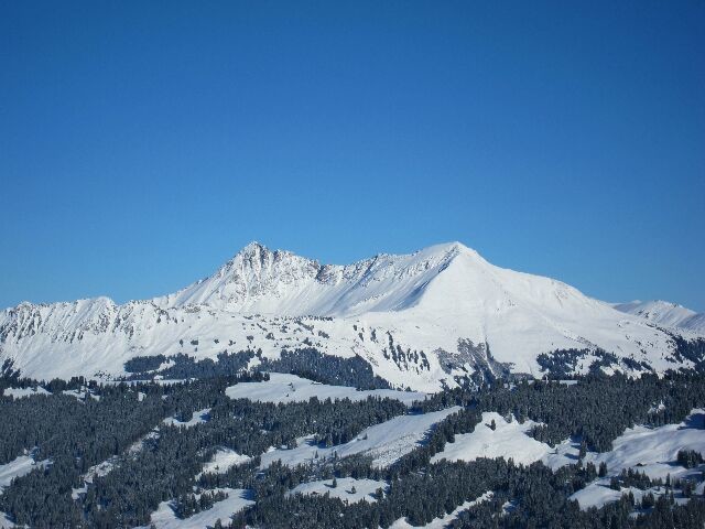 du Walihürli, vue sur la Giferspitz et La Lauenenhorn