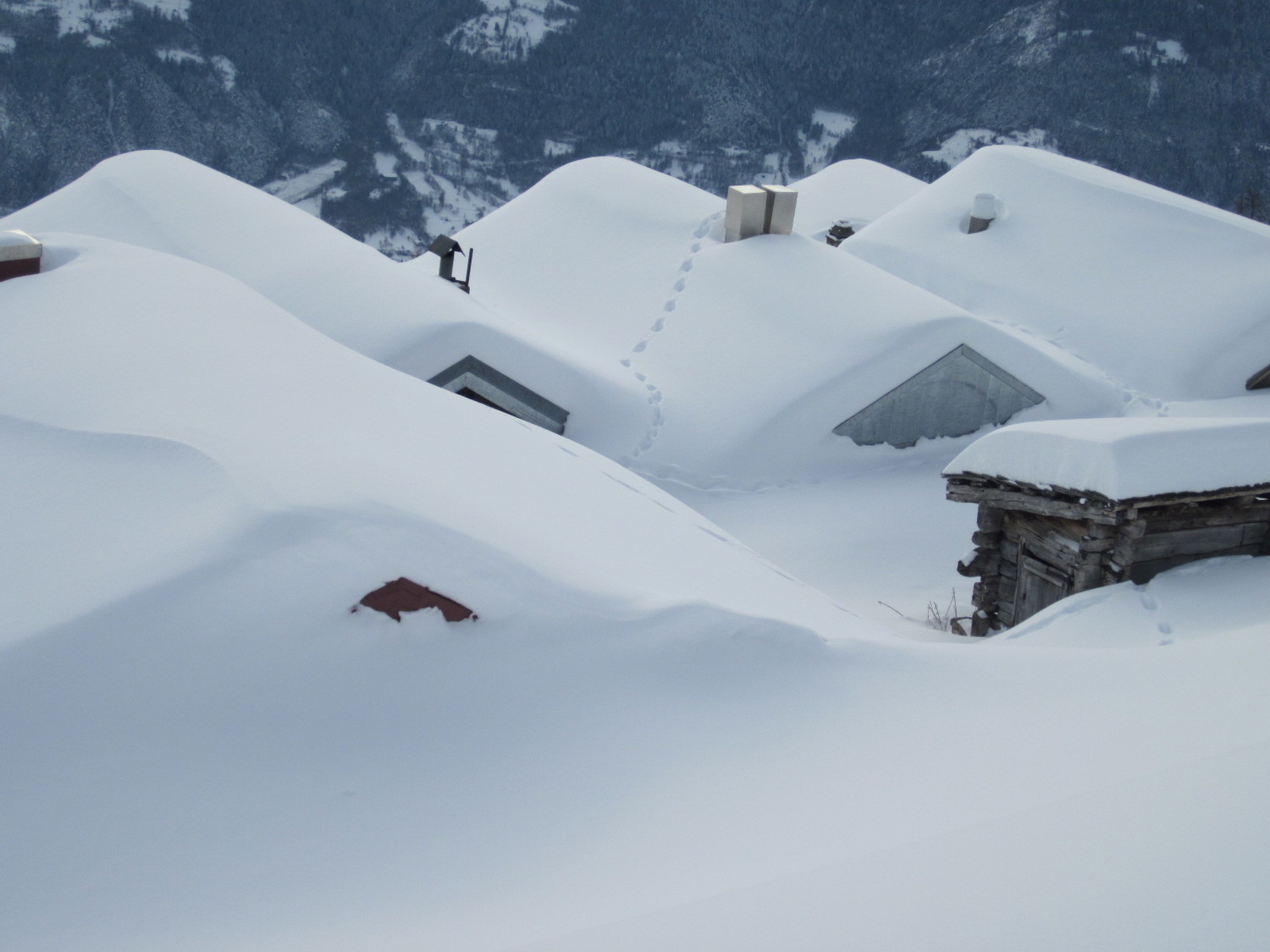 Mayens d' Oberu sous la neige