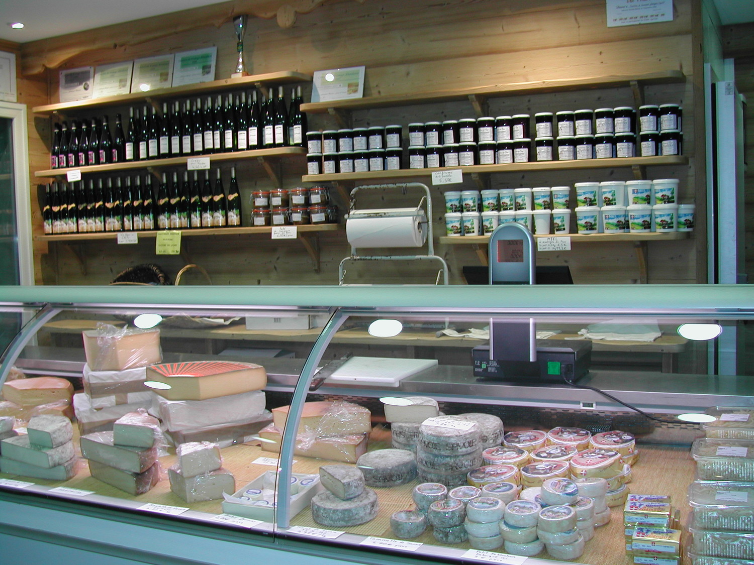 LE MAGASIN