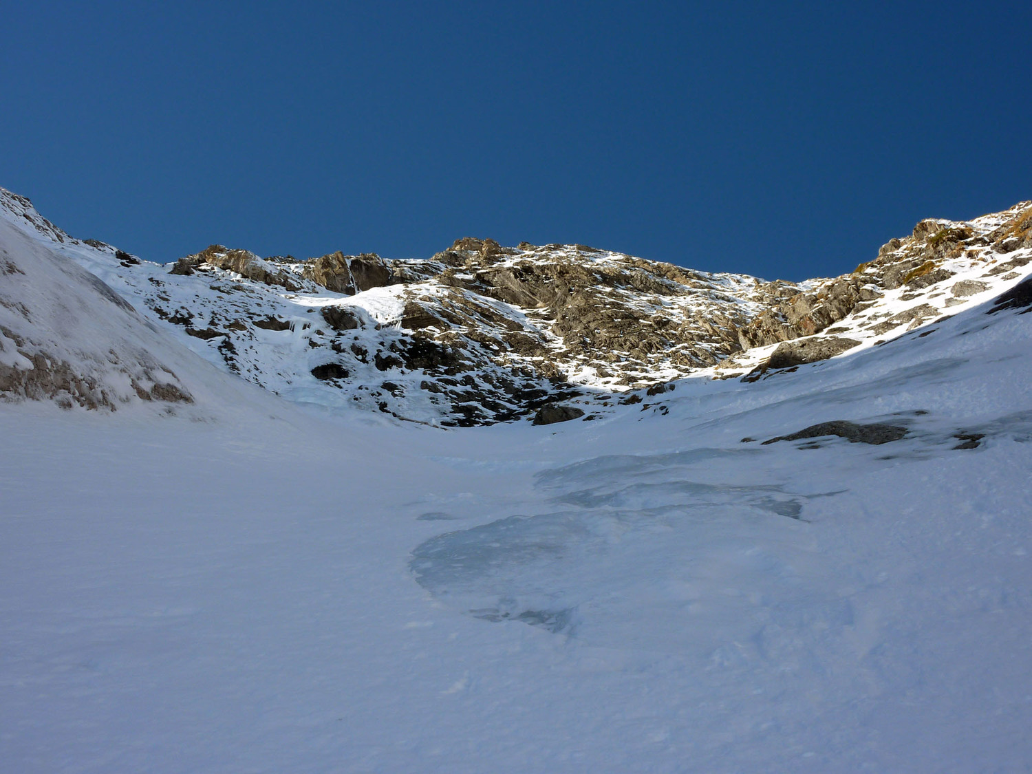 Mounherran - Pointe 2718m - Face Est - Pentes au-dessus de la goulotte intermédiaire
