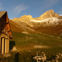 Rocher Rond et Tête de Plate Longue depuis la cabane du Fleyrard