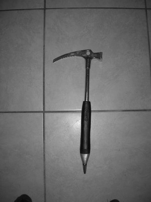 piolet annee 83