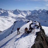 Cima del Can quota 3120m anticima deposito sci