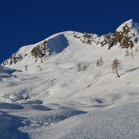 ll Pizzo Scala 2427 m con il ripido versante NE