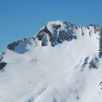 Il Piz Mader 3001 m versante E visto dal Piz dal Sasc.