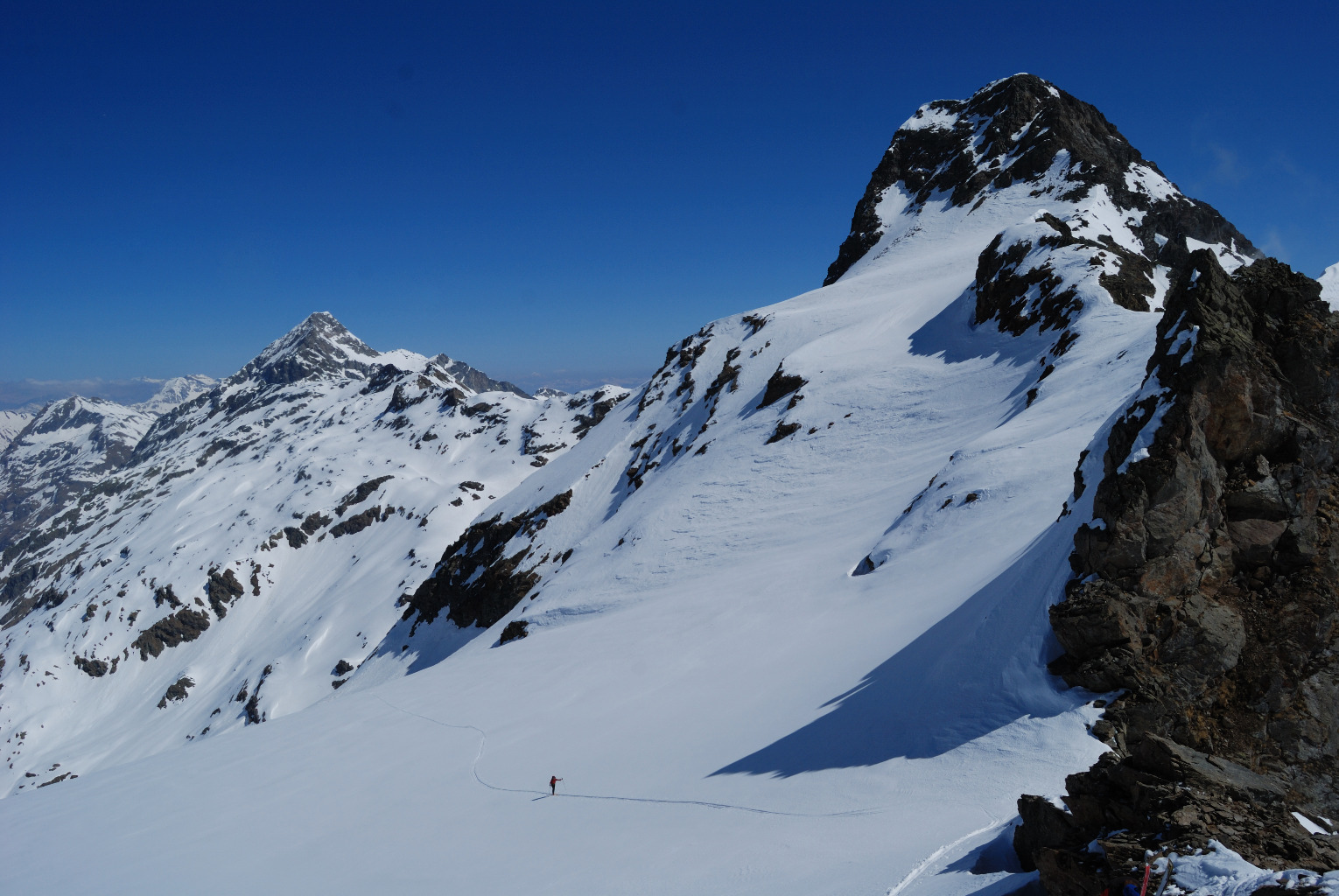 Il Ghiacciaio De La Curciusa Con Il Pizzo Tamb 3279 M E Piz Di Pian 
