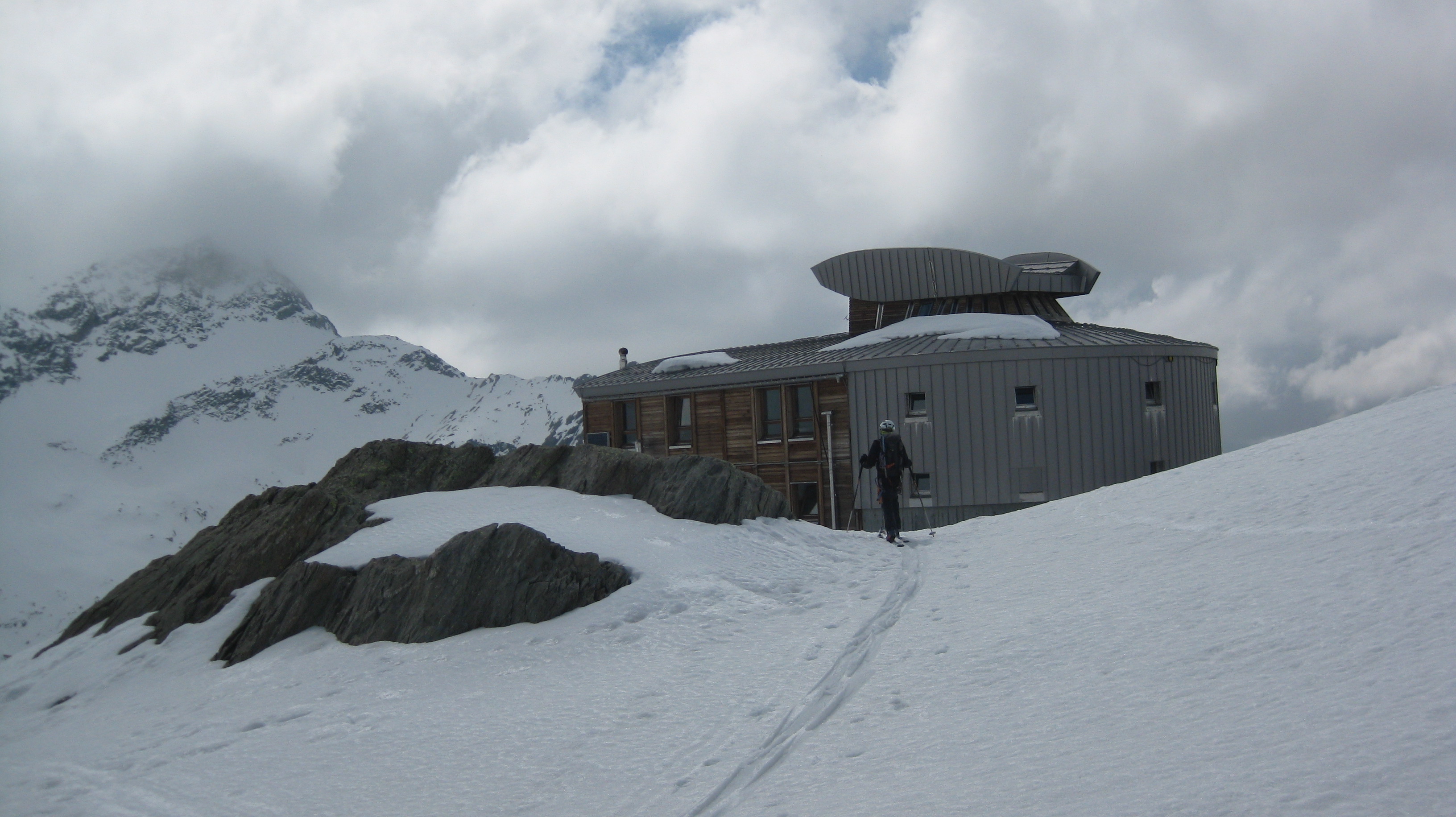 Refuge des Conscrits - Camptocamp.org