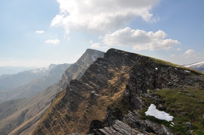 Le Pic d'Iparla (1044 m) Le Pic d'Iparla (1044 m)