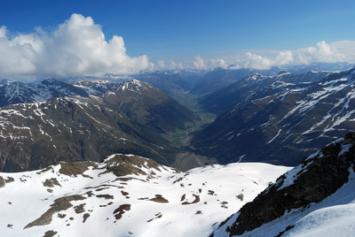 Livigno 1816 m visto dal Monte Vago 3059 m.