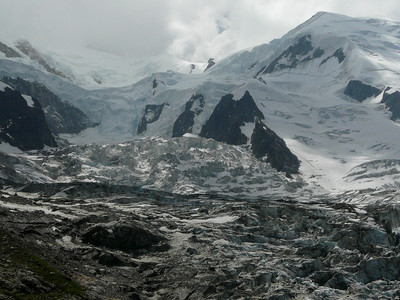 Les Grands Mulets depuis les Glaciers
