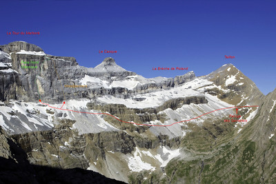 La Tour du Marboré - Accès Face Nord depuis Refuge des Sarradets La Tour du Marboré - Accès Face Nord depuis Refuge des Sarradets