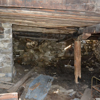 A l'intérieur