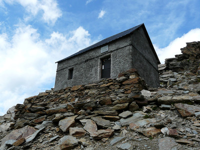 Cabane des Rognes Cabane des Rognes