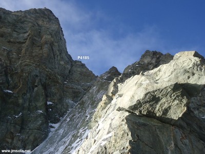 Deuxième tiers de l’arête : après les dents de Zmutt