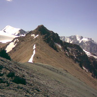 du sommet Vers le pic Morosova