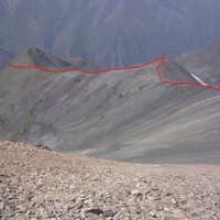 Itinéraire d'accès vue du pic Central entre Komsomol et Morosova