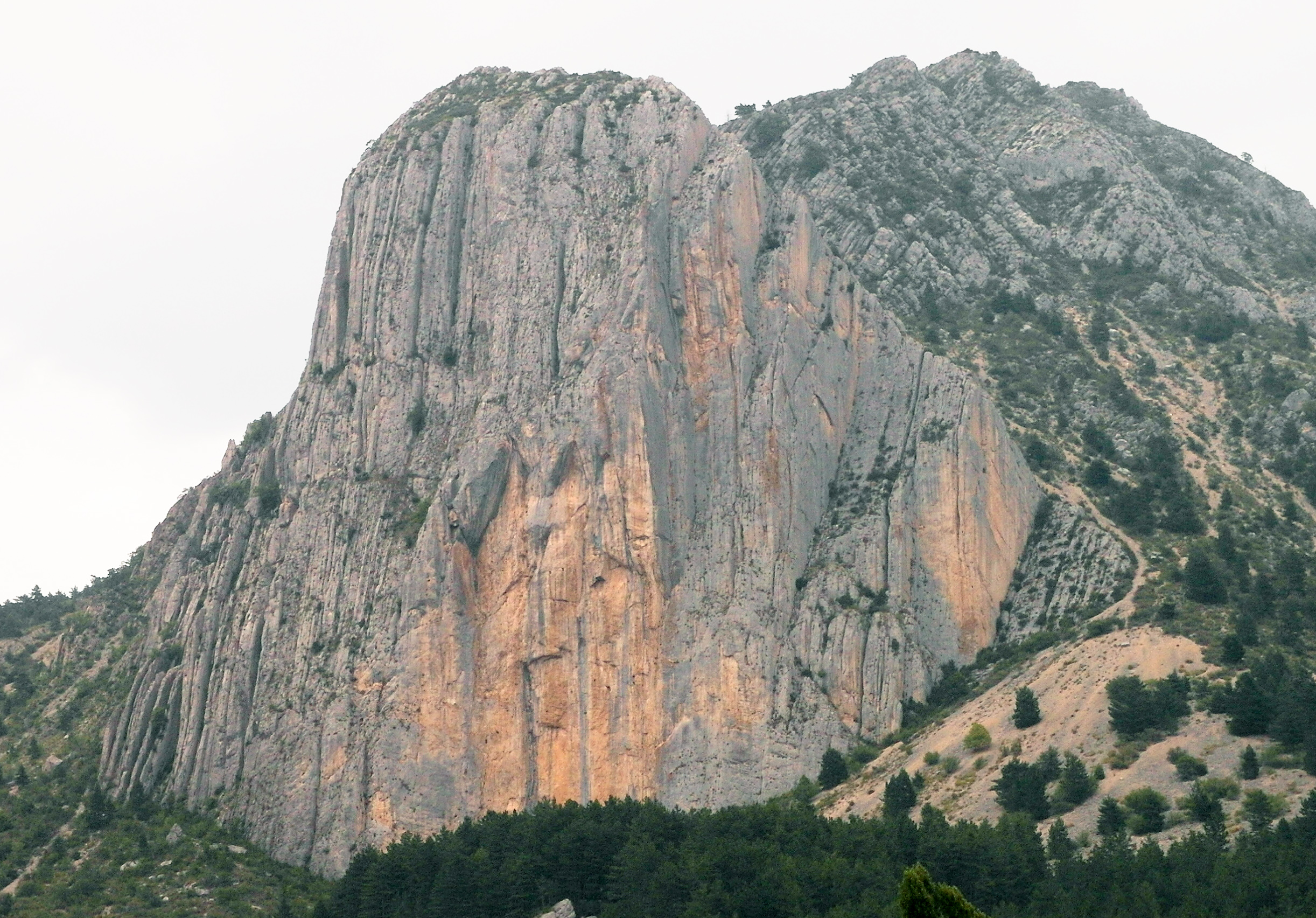 Paroi du Teillon (pour tracé des voies)