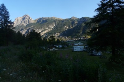 Départ du camping des Moutets à Ceillac Départ du camping des Moutets à Ceillac