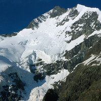 Piz Bernina N, par omα