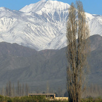   Cerro Plata visto desde Luján de Cuyo el 5 de setiembre de 2011                             