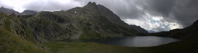 Refuge et lac de Vens