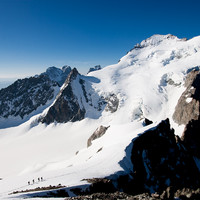 Barre et Dome des Ecrins depuis le sommet de Roche Faurio