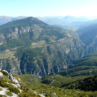 Vue plongeante sur les gorges du Verdon