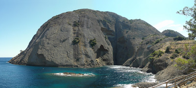 L'Atelier Bleu, au fond de l'Anse du Sec L'Atelier Bleu, au fond de l'Anse du Sec